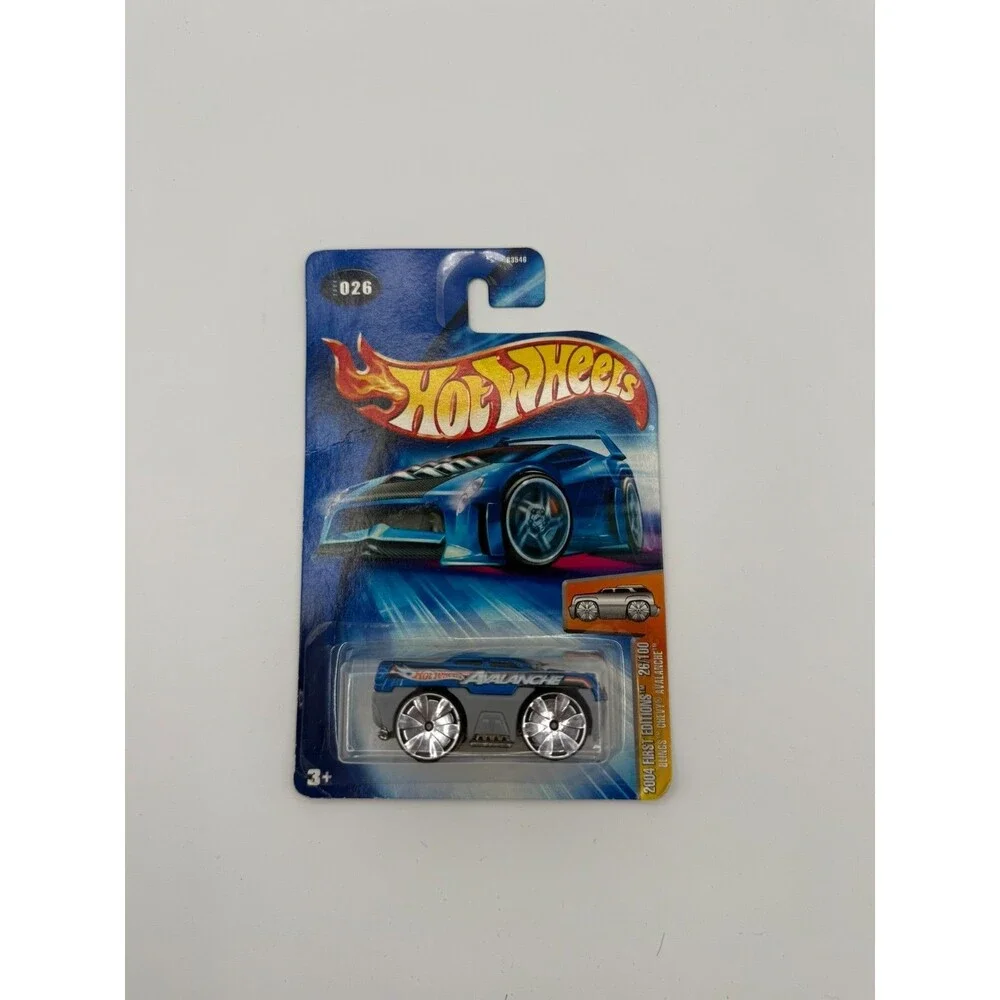 Hot Wheels Chevy Avalanche 2004 First Editions Blings 1:64 Diecast Truck 26/100